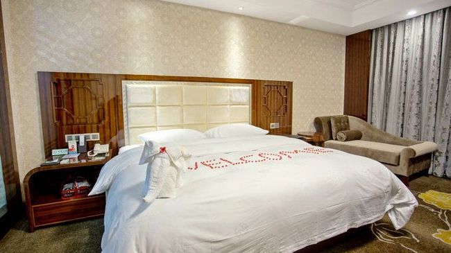 Yulin Hotel Zimmer foto